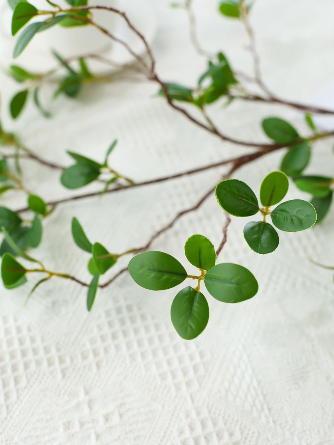 1pc/3pcs/6pcs Artificial 31.5in/80cm Faux Banyan Leaves, Fake Greenery Stems, Artificial Olive Branches, Imitation Plant Branches For Home Decor, Centerpiece Vase Filler, Party Wedding Decoration, Spring Autumn Festival