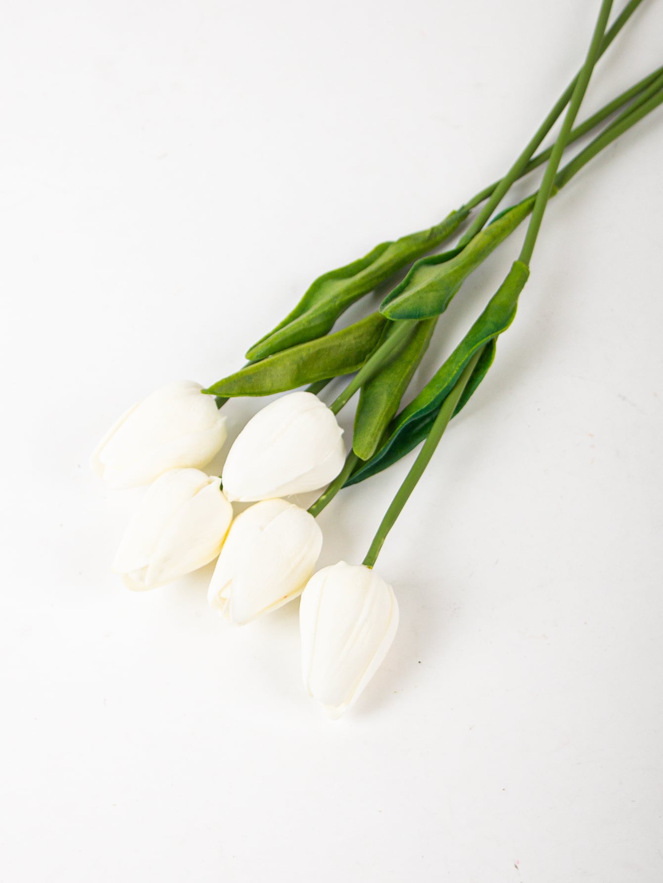 5pcs/18pcs/27pcs, 13.8in/35cm, Artificial Flowers, Modern Romantic Artificial Tulips, Artificial PU Tulips, Real Touch Tulips, Soft Textured Spring Flowers For Home Decor, Simple Decoration Faux Tulips, Mother&