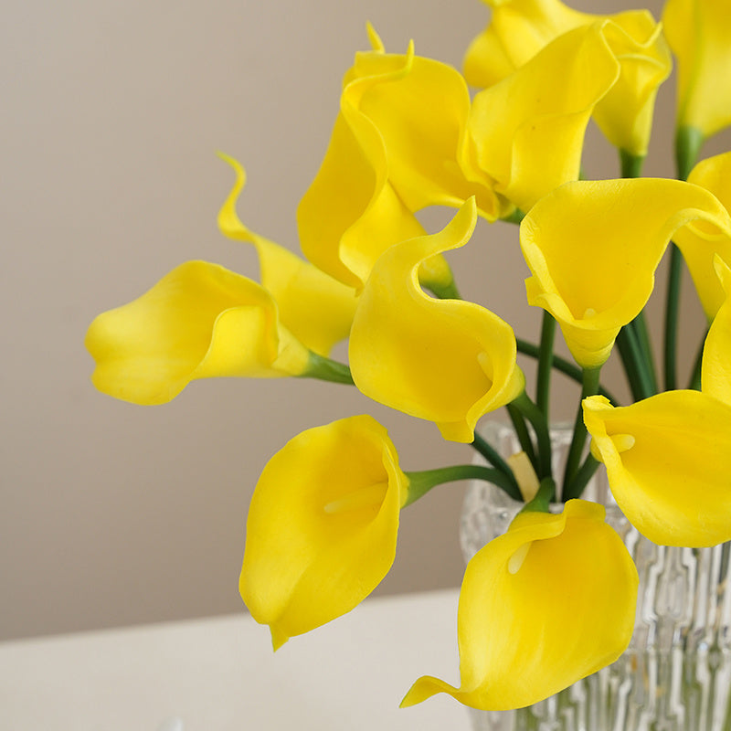 Elegant 6pcs Artificial Calla Lily Bouquet - Perfect for Weddings, Bridal Showers & Home Decor | Ideal for Christmas, Valentine&