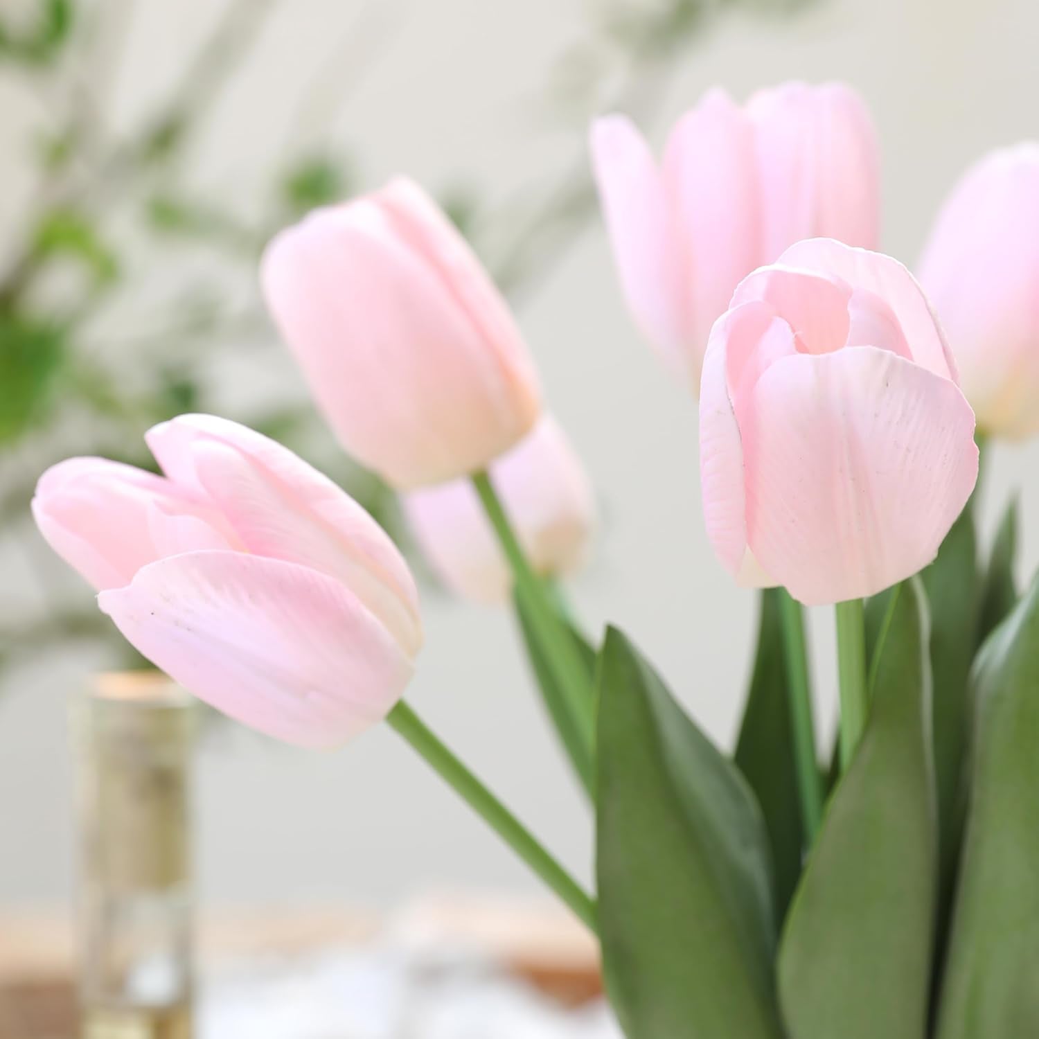 10Pcs Light Pink Artificial Tulips Silk Flowers,Fake Tulips, Faux Flowers Decoration for Vase, Wedding, Party, Kitchen, Flowers Backdrop,Office, Home, Bedroom, Table Centerpiece Decor