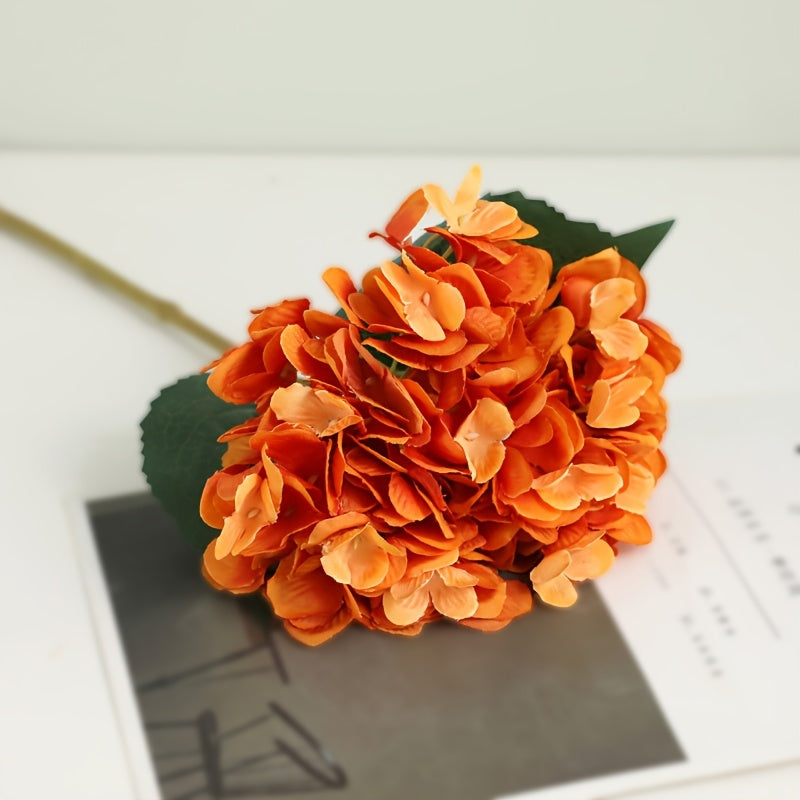 5pcs, Stunning Two-leaf Hydrangea Bouquet - Perfect For Families, Weddings And Parties - Realistic Silk Flowers With Summer Embellished Stems