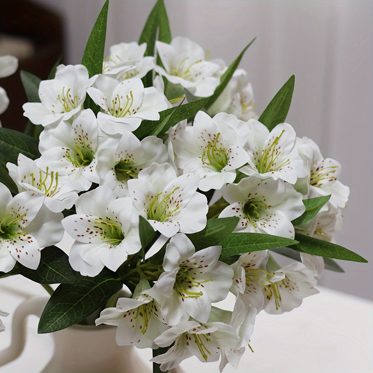 1pc French Country Style 6-Head Artificial Daffodil Lily - Perfect for Home Decor, Weddings, Engagements, Showers, Birthdays & Anniversaries