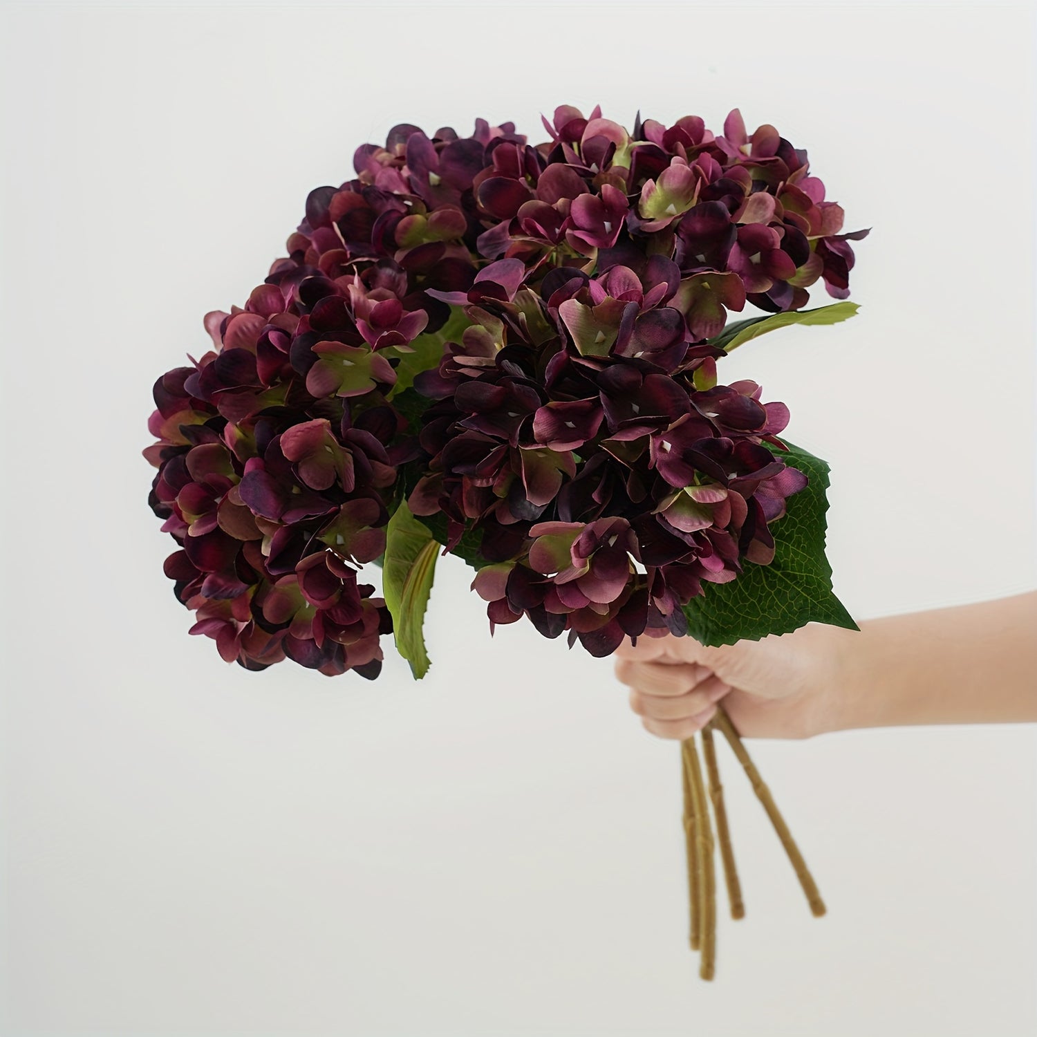 4pcs Artificial Hydrangea Flowers with Stems, Fake Flowers for Outdoor Weddings, Offices, Family Gatherings, Living Room, Table Decorations, Home Decoration