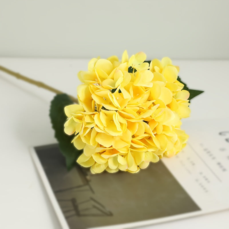 5pcs, Stunning Two-leaf Hydrangea Bouquet - Perfect For Families, Weddings And Parties - Realistic Silk Flowers With Summer Embellished Stems