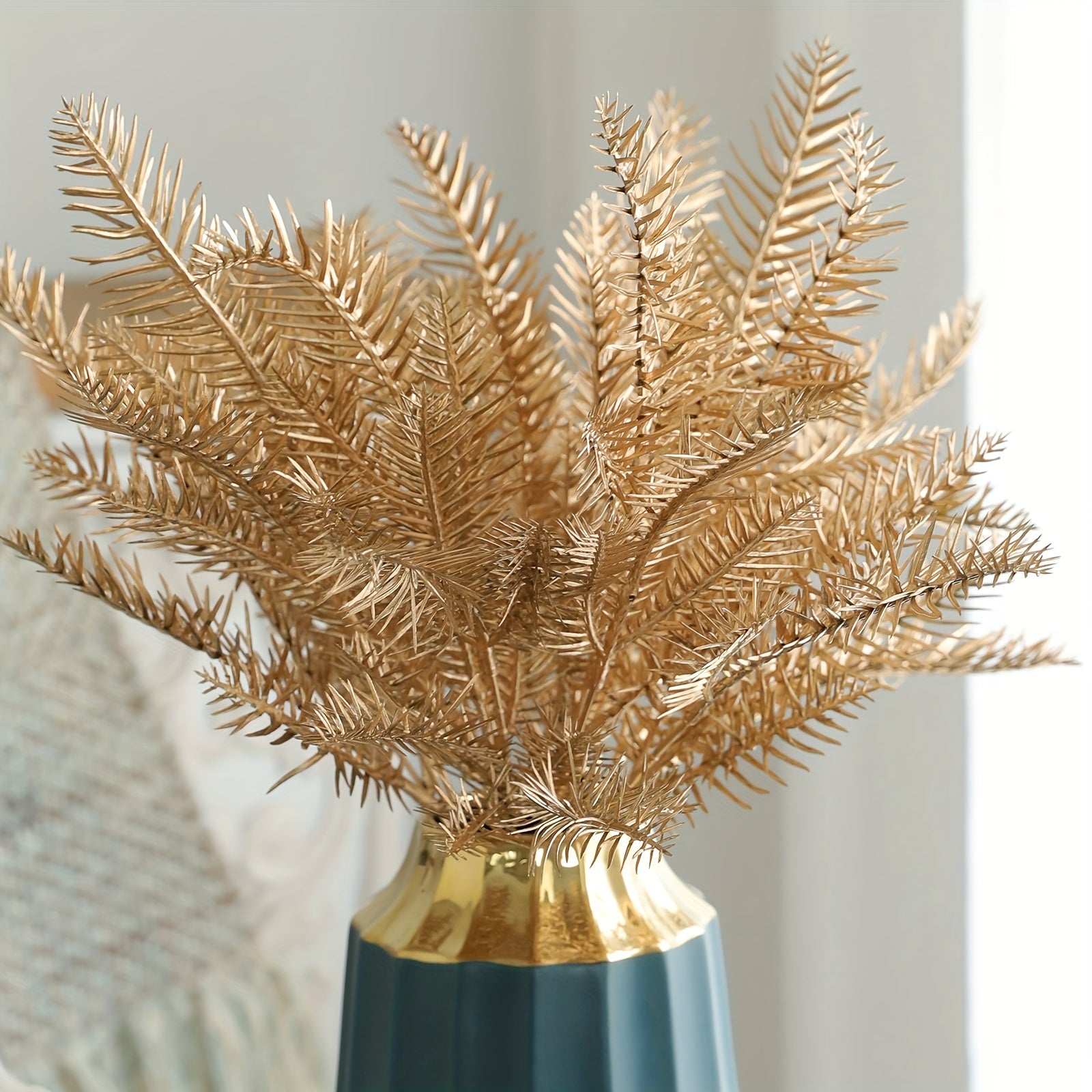 A Bunch Of Autumn Pine Needles/eucalyptus Artificial Decorative Flowers, Used For Christmas Home Decoration And Wedding Arrangements, Party Table Centerpieces